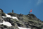 61 Zoom sul Rif. Capanna del Forno (2574 m)